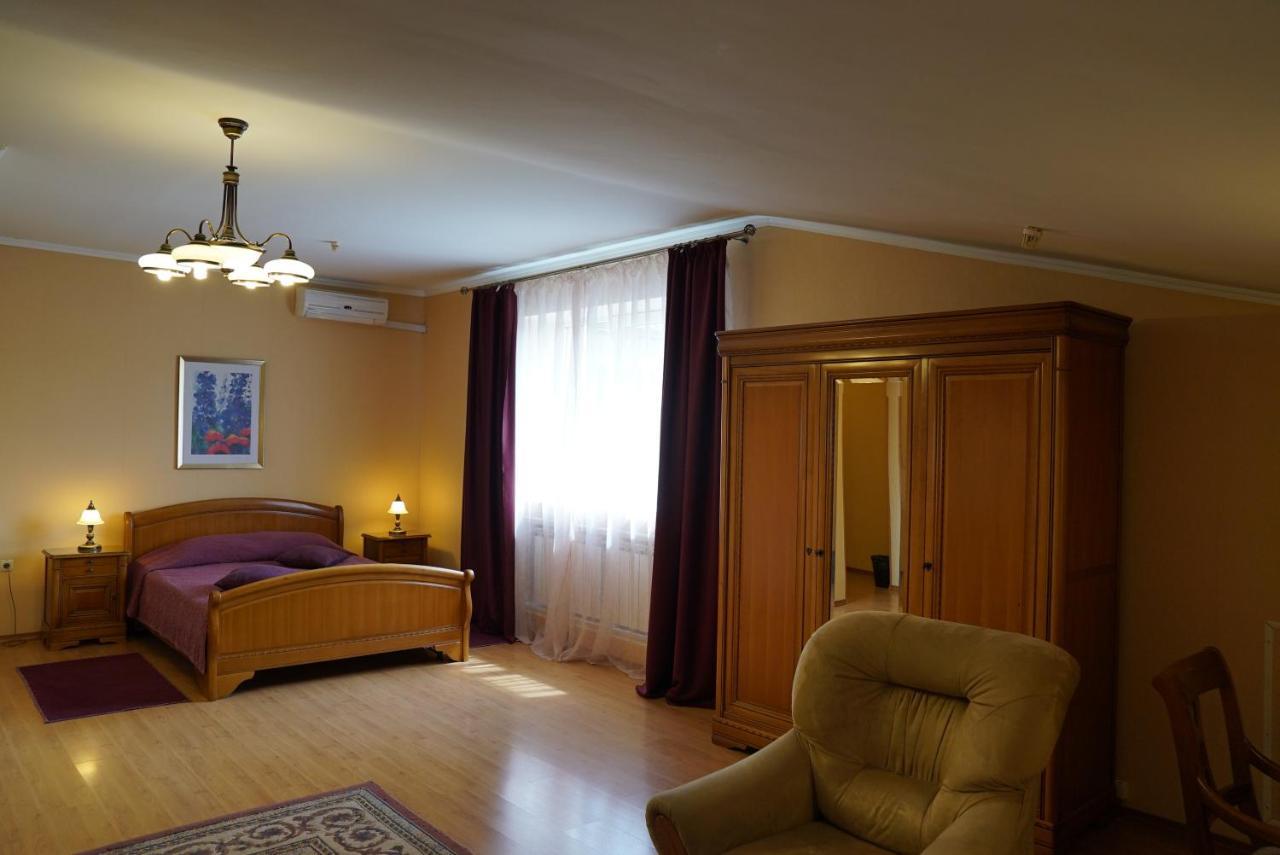 Mercury Hotel คาร์คิฟ ภายนอก รูปภาพ
