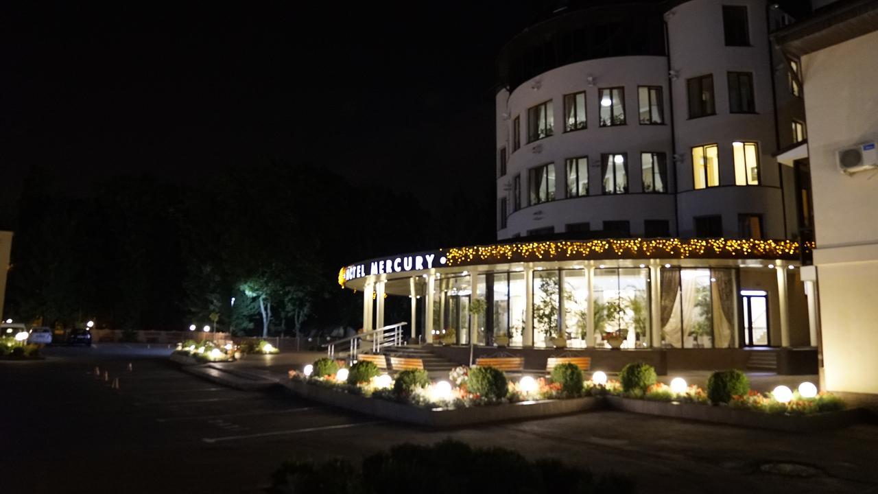 Mercury Hotel คาร์คิฟ ภายนอก รูปภาพ