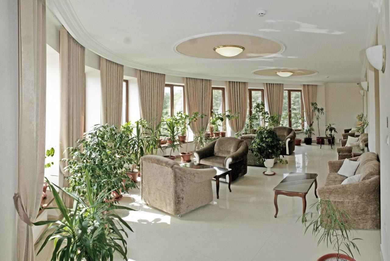 Mercury Hotel คาร์คิฟ ภายนอก รูปภาพ